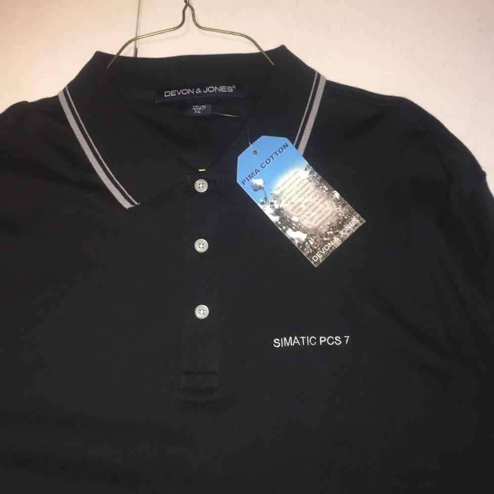 Polo - Picture 2 of 5